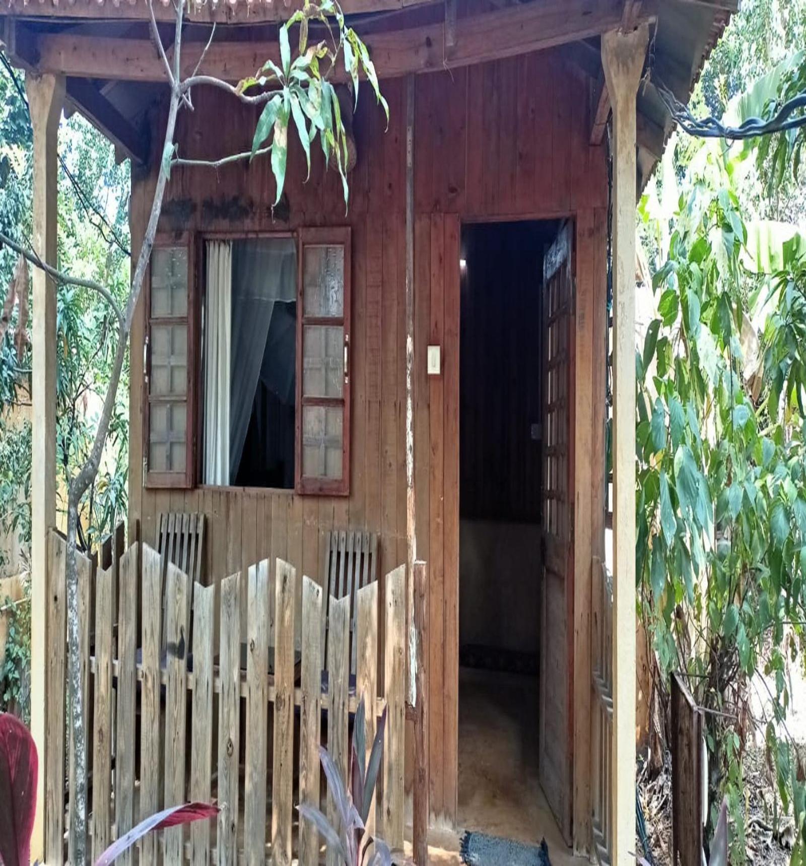 Jamboree Creek Yoga Mandrem Luaran gambar